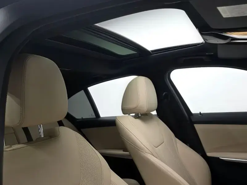 2023 BMW 3 серии с пробегом 30 282 км