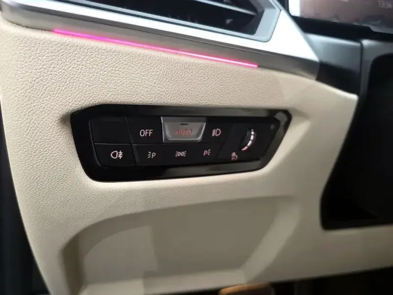 2023 BMW 3 серии с пробегом 30 282 км