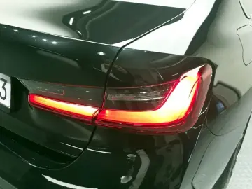 2023 BMW 3 серии с пробегом 30 282 км