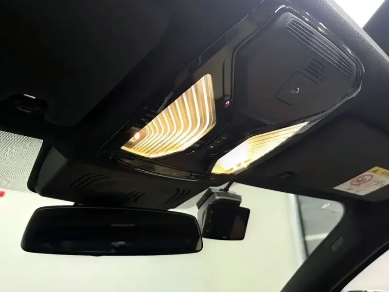 2023 BMW 3 серии с пробегом 30 282 км