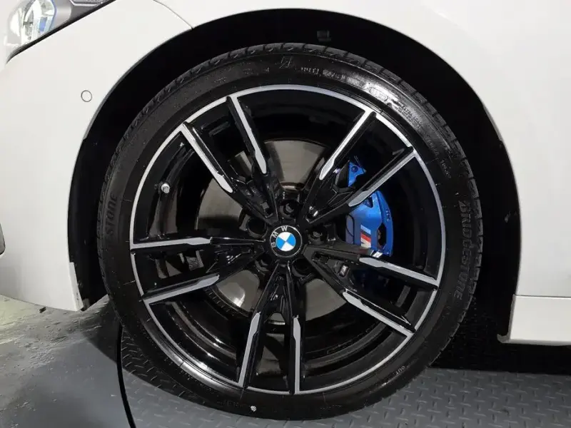 2023 BMW 3 серии с пробегом 32 114 км