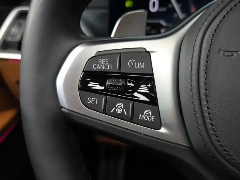 2023 BMW 3 серии с пробегом 32 114 км