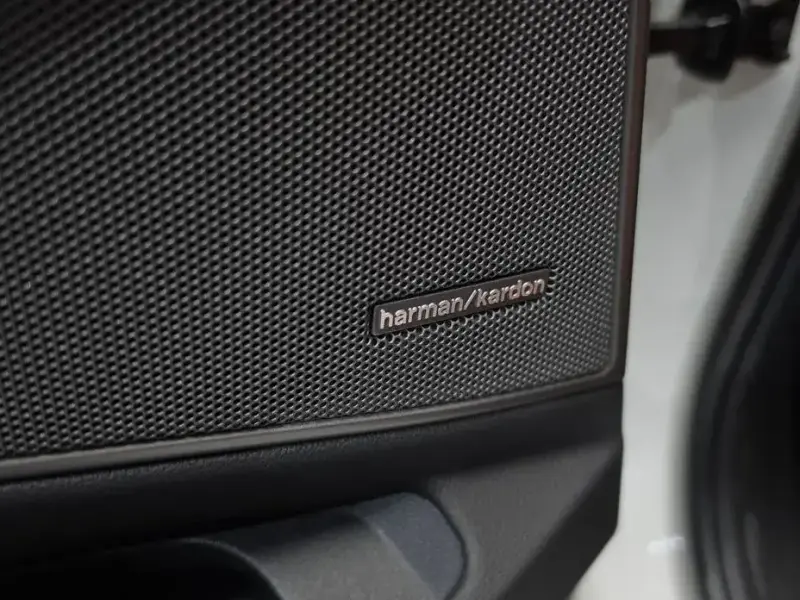 2023 BMW 3 серии с пробегом 32 114 км