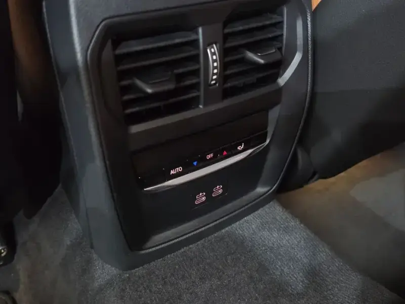 2023 BMW 3 серии с пробегом 32 114 км