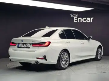 2022 BMW 3 серии с пробегом 25 351 км