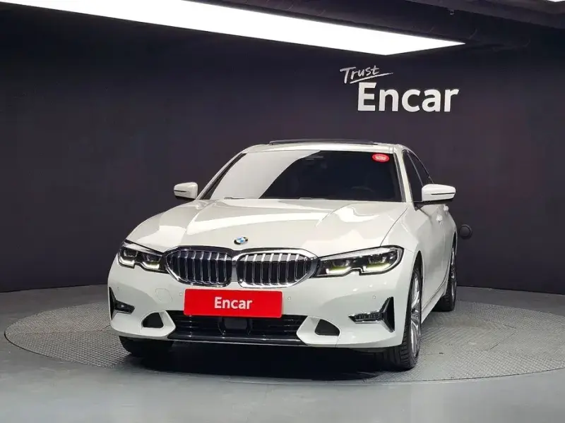 2022 BMW 3 серии с пробегом 25 351 км