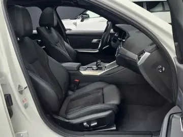 2022 BMW 3 серии с пробегом 38 648 км