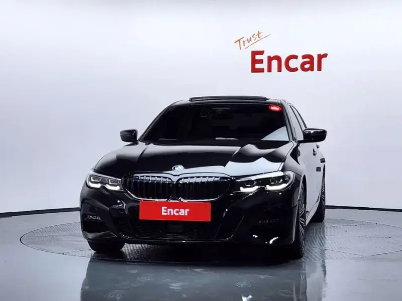 2022 BMW 3 серии с пробегом 49 206 км