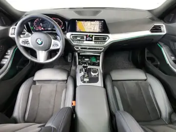 2022 BMW 3 серии с пробегом 49 206 км