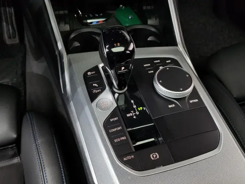 2022 BMW 3 серии с пробегом 49 206 км