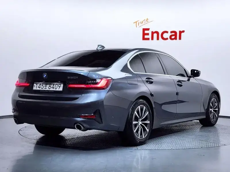 2022 BMW 3 серии с пробегом 51 148 км