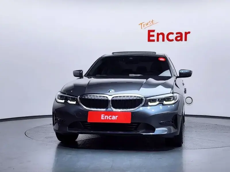2022 BMW 3 серии с пробегом 51 148 км