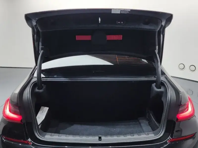 2022 BMW 3 серии с пробегом 49 206 км