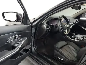 2022 BMW 3 серии с пробегом 51 148 км