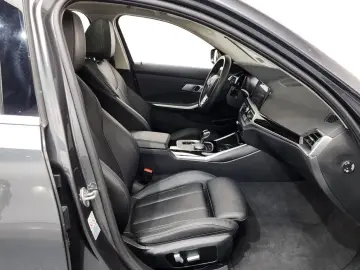 2022 BMW 3 серии с пробегом 51 148 км