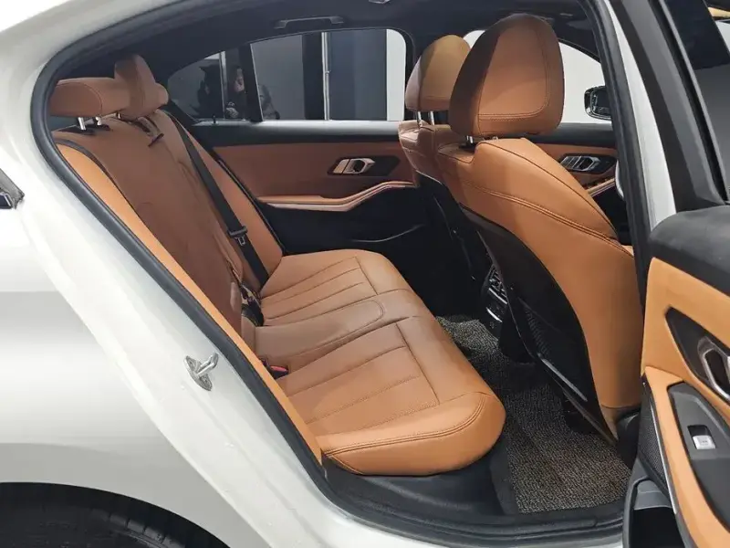 2022 BMW 3 серии с пробегом 34 237 км