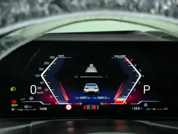 2023 BMW 3 серии с пробегом 24 557 км