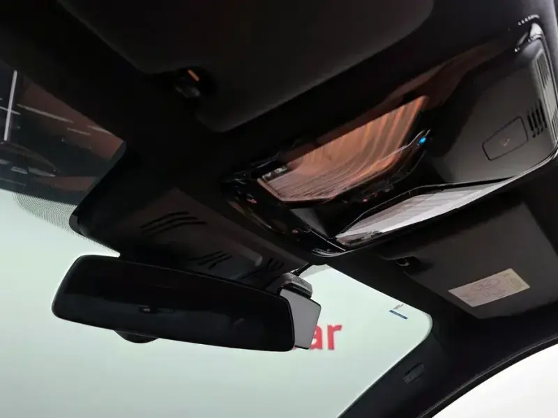 2023 BMW 3 серии с пробегом 24 557 км