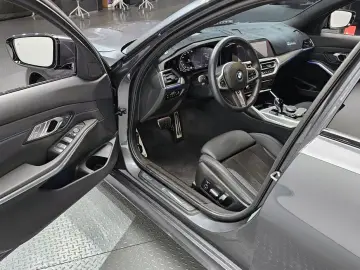 2022 BMW 3 серии с пробегом 29 639 км