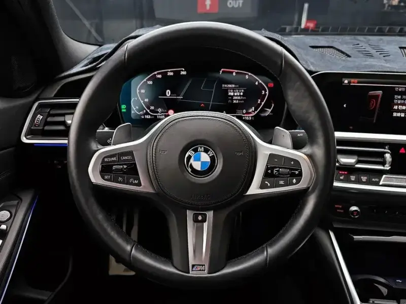 2022 BMW 3 серии с пробегом 29 639 км