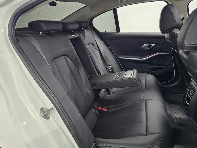 2022 BMW 3 серии с пробегом 36 331 км
