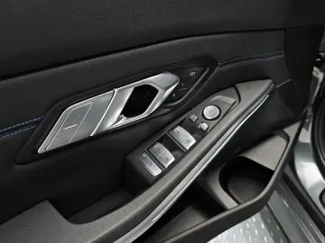 2022 BMW 3 серии с пробегом 29 639 км