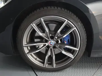 2022 BMW 3 серии с пробегом 34 766 км