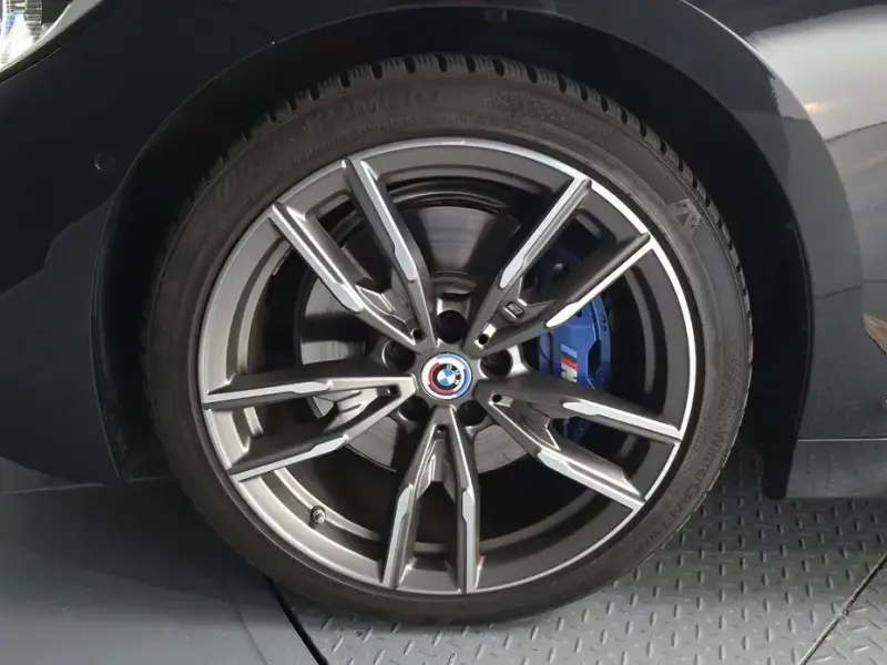2022 BMW 3 серии с пробегом 34 766 км