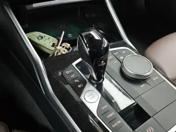 2022 BMW 3 серии с пробегом 49 742 км