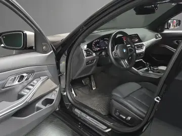 2022 BMW 3 серии с пробегом 34 766 км