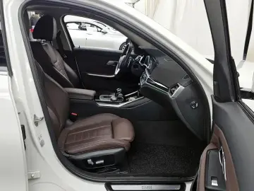 2022 BMW 3 серии с пробегом 49 742 км