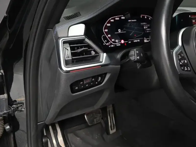 2022 BMW 3 серии с пробегом 34 766 км