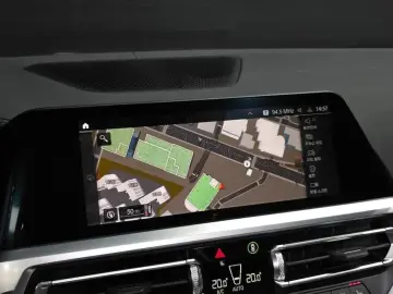 2022 BMW 3 серии с пробегом 34 766 км