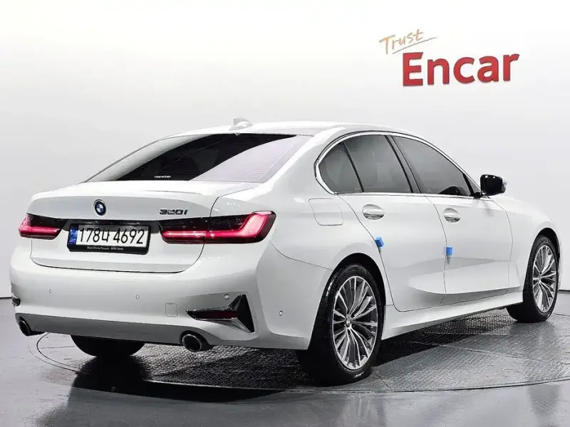 2021 BMW 3 серии с пробегом 35 329 км