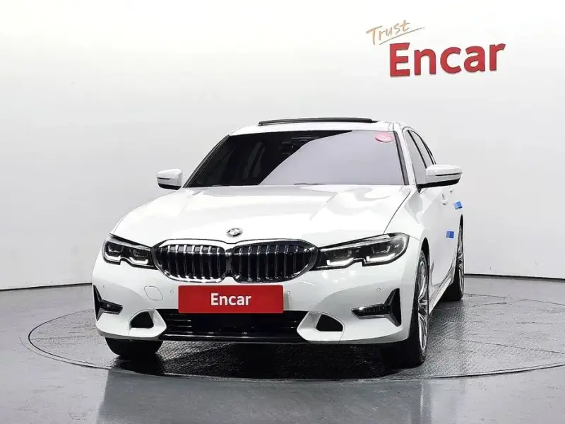 2021 BMW 3 серии с пробегом 35 329 км