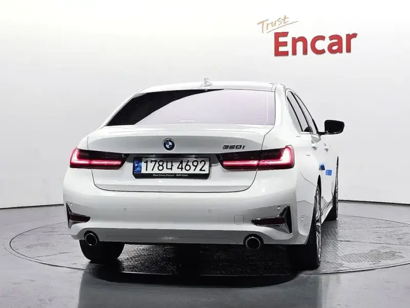 2021 BMW 3 серии с пробегом 35 329 км