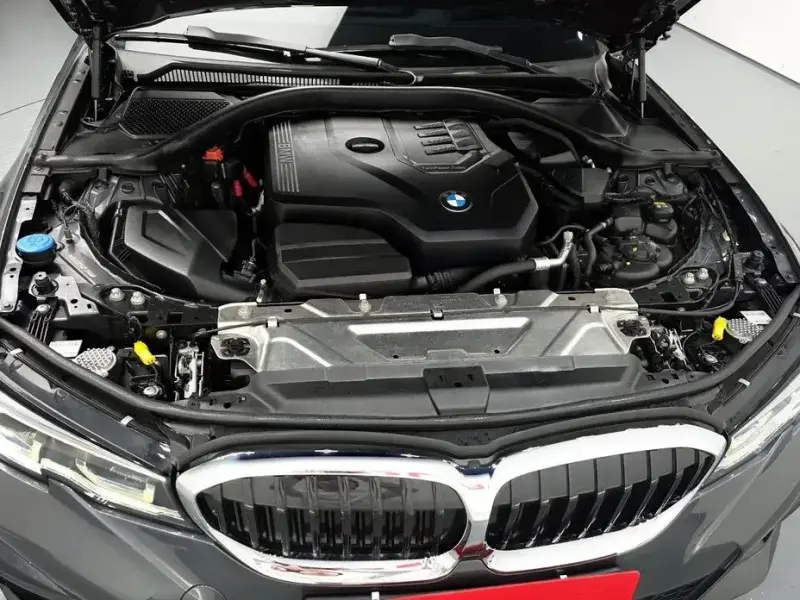 2021 BMW 3 серии с пробегом 46 075 км