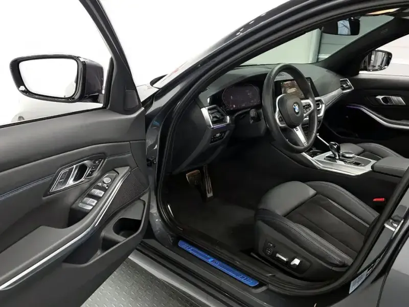 2021 BMW 3 серии с пробегом 46 075 км