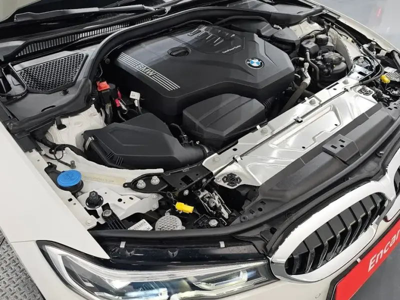 2021 BMW 3 серии с пробегом 30 340 км