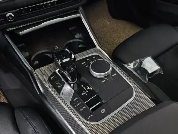2021 BMW 3 серии с пробегом 30 340 км