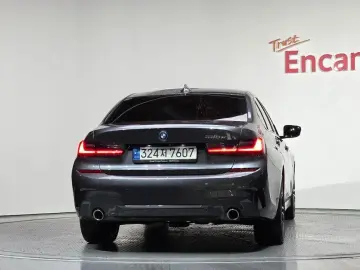 2021 BMW 3 серии с пробегом 33 735 км