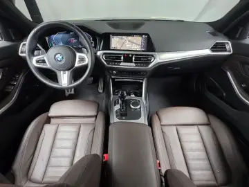 2021 BMW 3 серии с пробегом 33 735 км