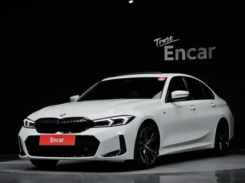 2023 BMW 3 серии с пробегом 35 563 км