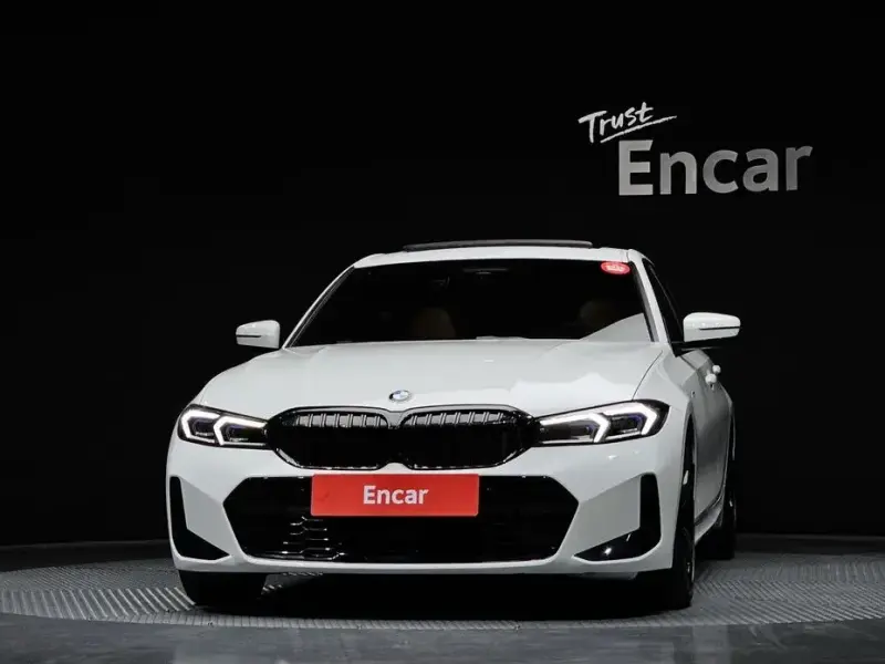2023 BMW 3 серии с пробегом 35 563 км