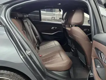 2021 BMW 3 серии с пробегом 33 735 км