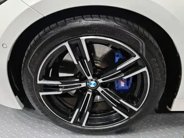 2023 BMW 3 серии с пробегом 35 563 км