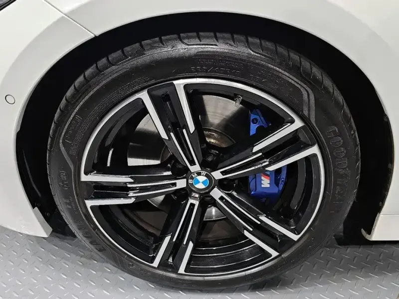2023 BMW 3 серии с пробегом 35 563 км