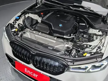 2023 BMW 3 серии с пробегом 35 563 км