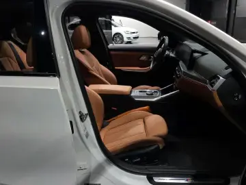 2023 BMW 3 серии с пробегом 35 563 км