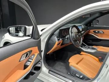 2023 BMW 3 серии с пробегом 35 563 км